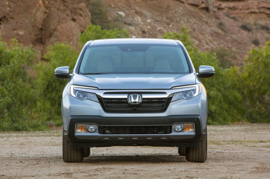  Honda Ridgeline 2016 года  (фото 38 из 40)